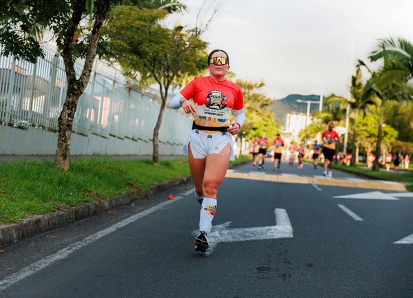 Revolutionizing Athlete Performance: Harnessing Wearable Technology to Combat Overtraining in Professionals